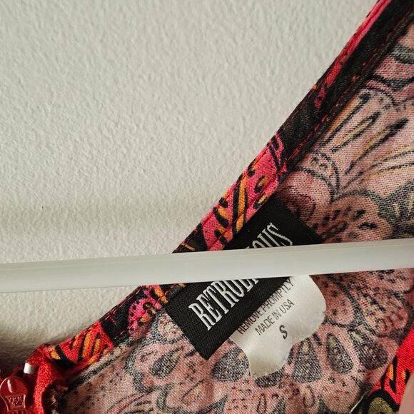 Women's Small Retrolicious Dress - Picture 6 of 6